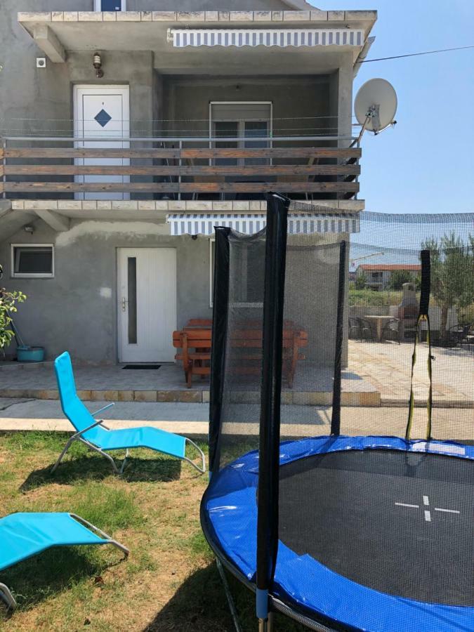 Apartments Mateo Bibinje Exterior photo